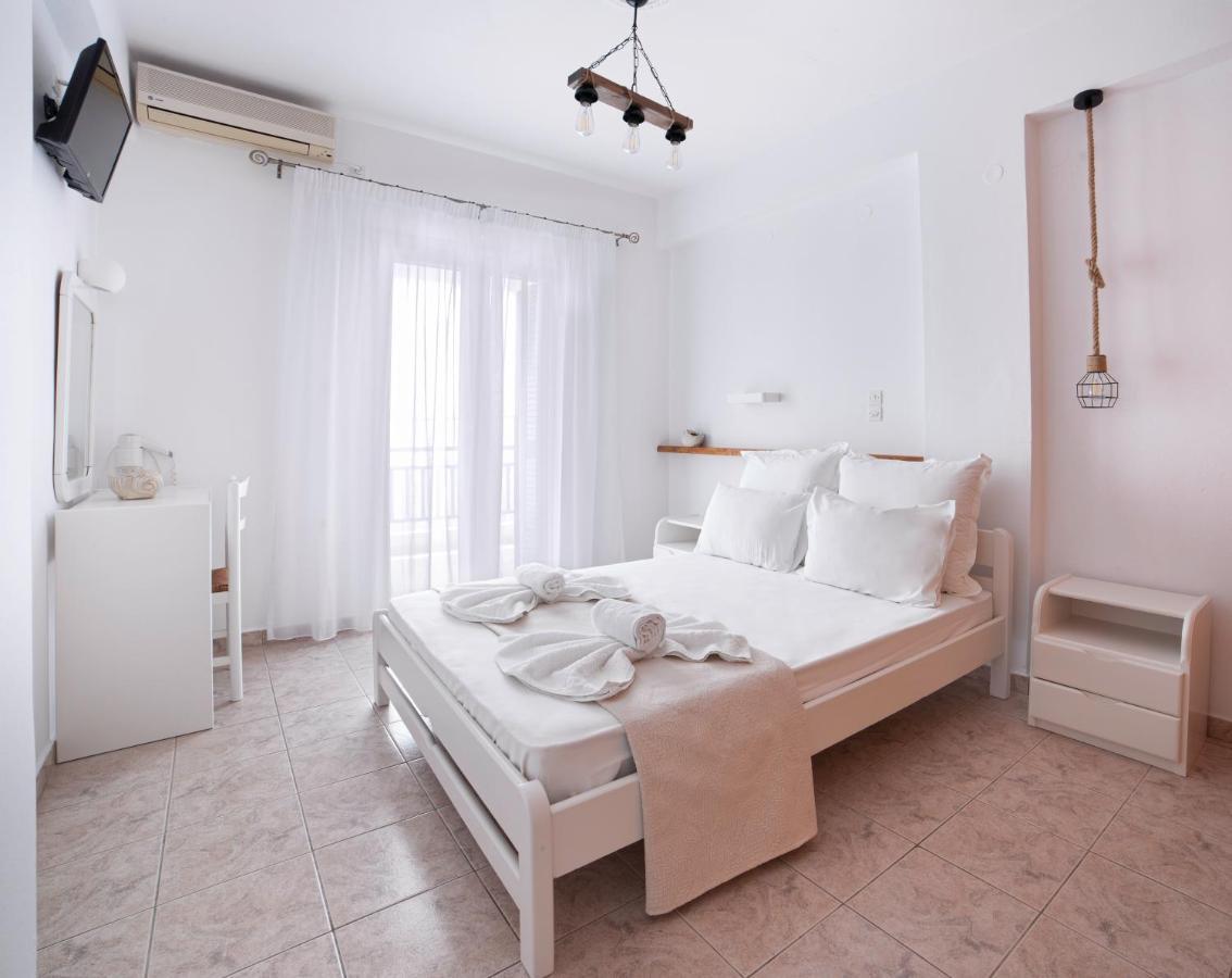 Sunsetview1 Studios Μπατσί Εξωτερικό φωτογραφία